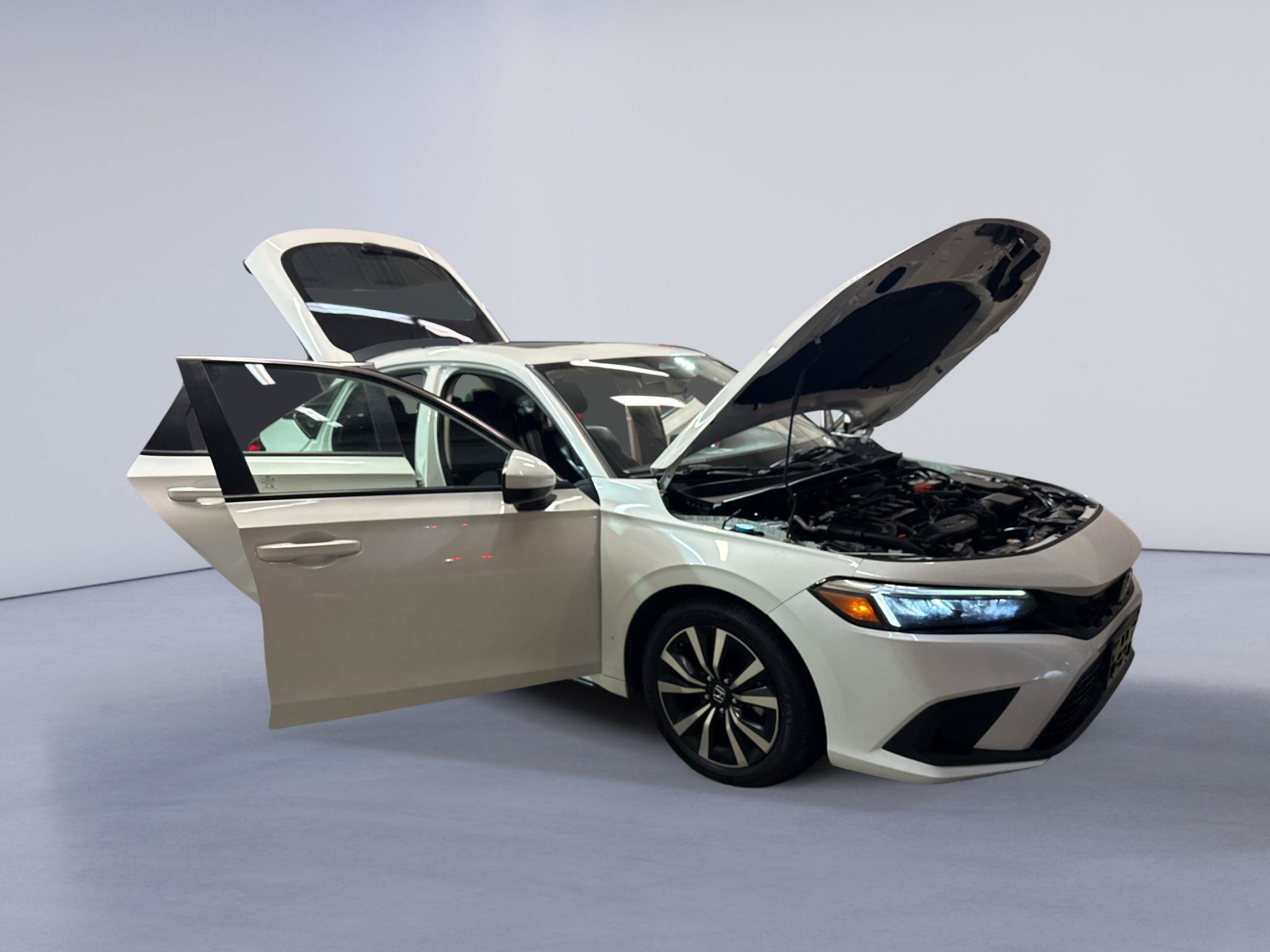 Used 2022 Honda Civic EX-L image 9