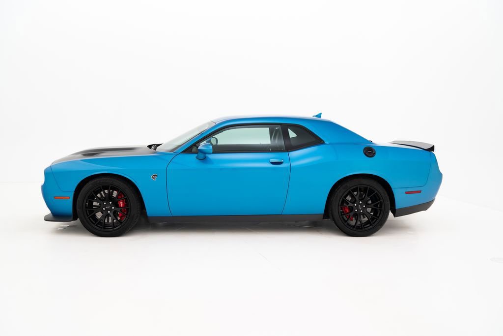 Used 2016 Dodge Challenger SRT Hellcat RWD image 6
