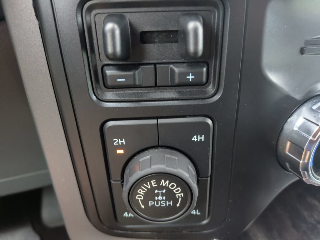 Certified 2021 Ford F150 Lariat AWD/4WD image 23