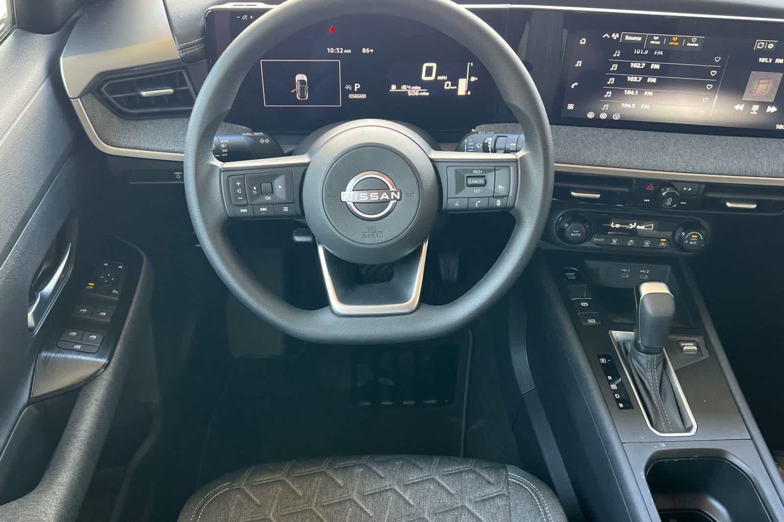 Used 2026 Nissan Kicks SV FWD image 15