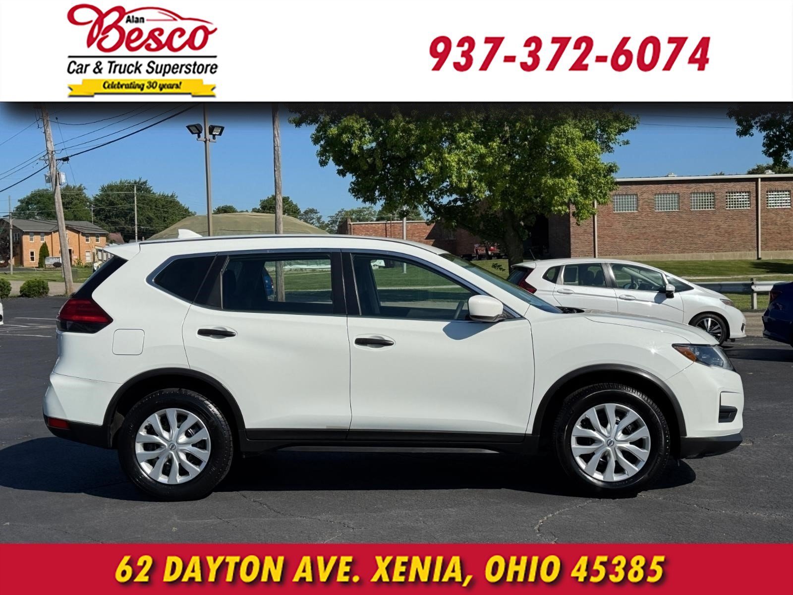 Used 2017 Nissan Rogue S AWD/4WD image 3