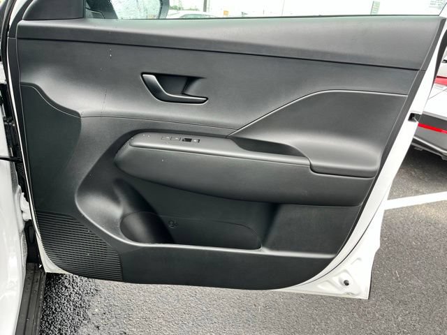 New 2026 Hyundai Kona SE FWD image 23