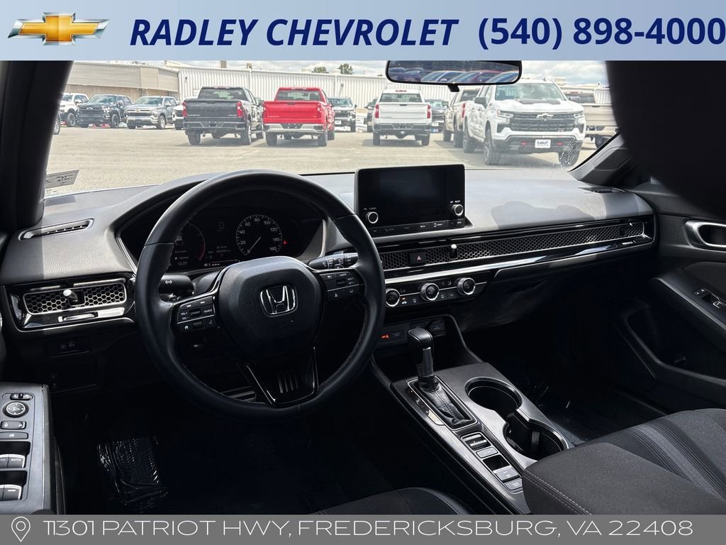 Used 2023 Honda Civic Sport image 13