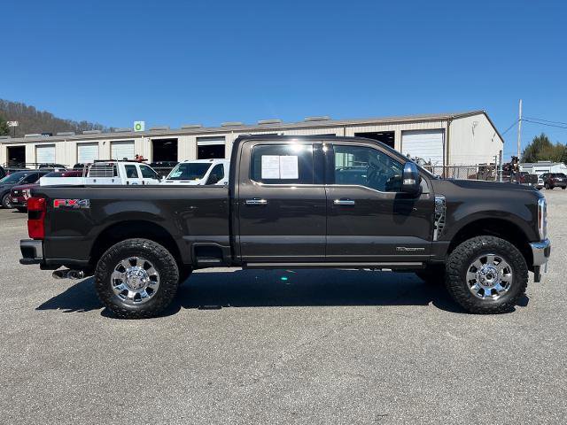 Certified 2025 Ford F250 King Ranch w/ Chrome Package AWD/4WD image 2