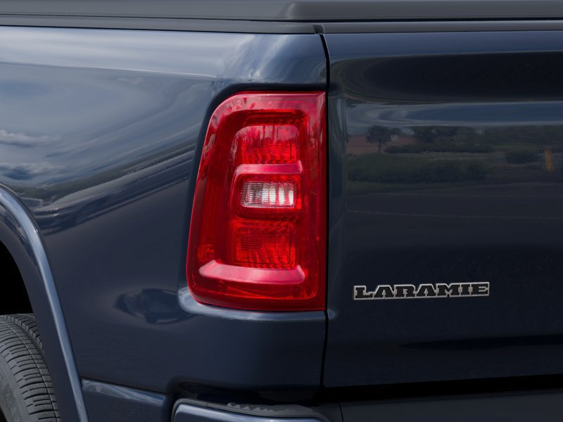 New 2026 RAM 1500 Laramie AWD/4WD image 10