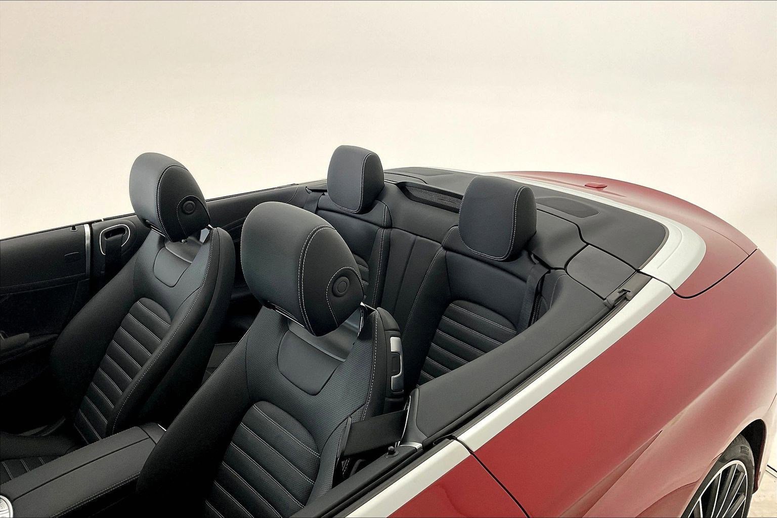 Used 2023 Mercedes-Benz C 300 4MATIC Cabriolet image 38