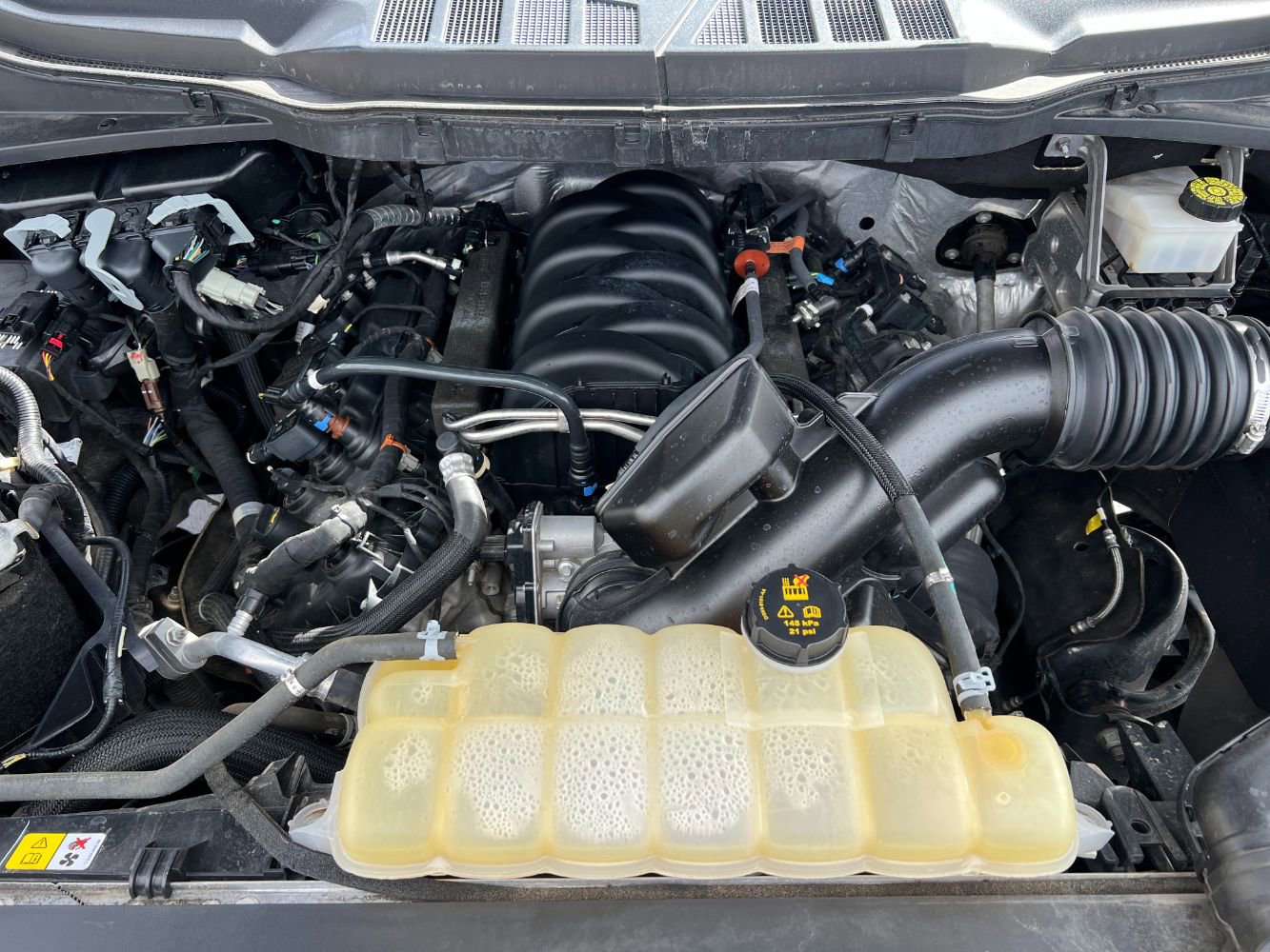 Used 2021 Ford F150 Lariat image 10
