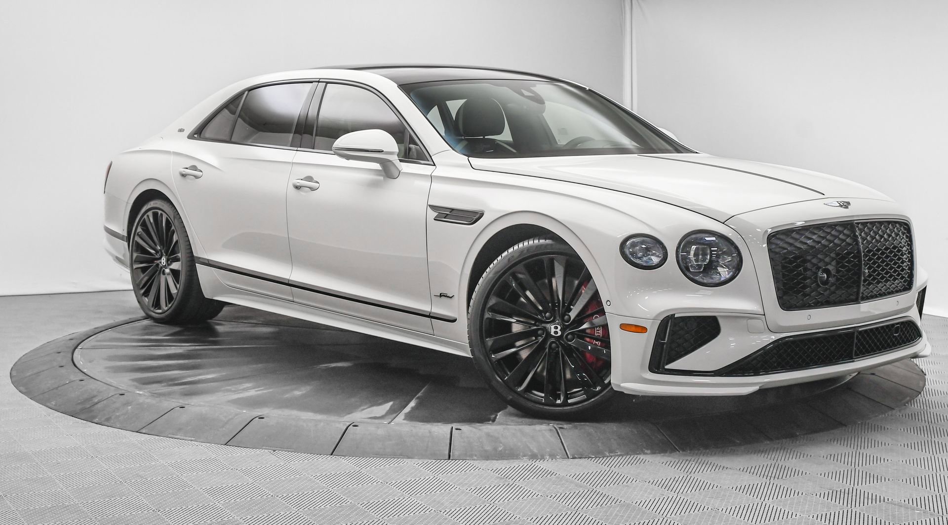 New 2025 Bentley Flying Spur Plug-In Hybrid