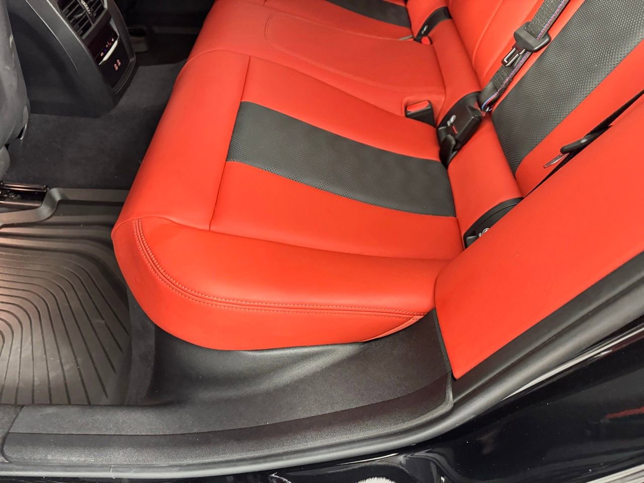 Used 2024 BMW M3 Competition AWD/4WD image 37