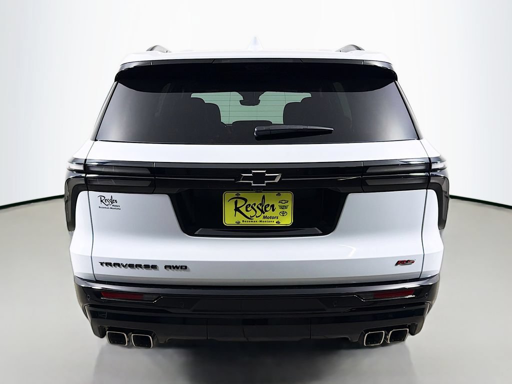 New 2026 Chevrolet Traverse RS w/ LPO, Floor Liner Package AWD/4WD image 6
