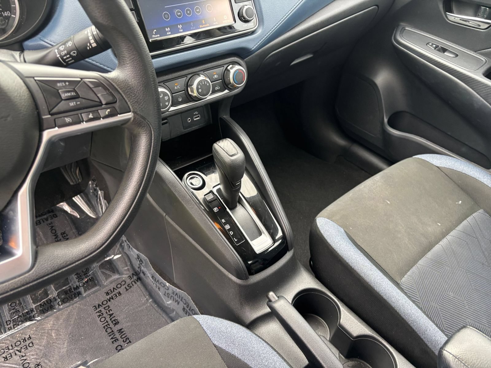 Used 2025 Nissan Versa SV FWD image 41