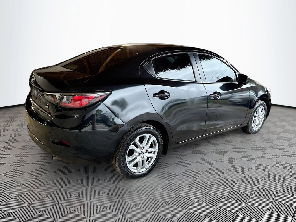 Used 2016 Scion iA image 6