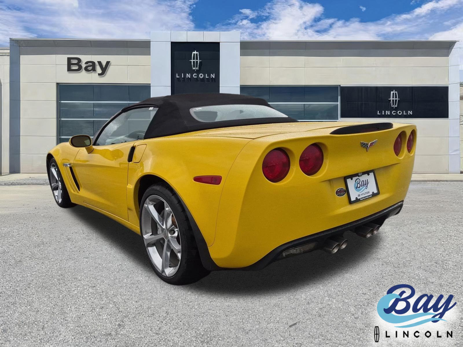 Used 2012 Chevrolet Corvette Grand Sport w/ 4LT Preferred Equipment Group RWD image 8