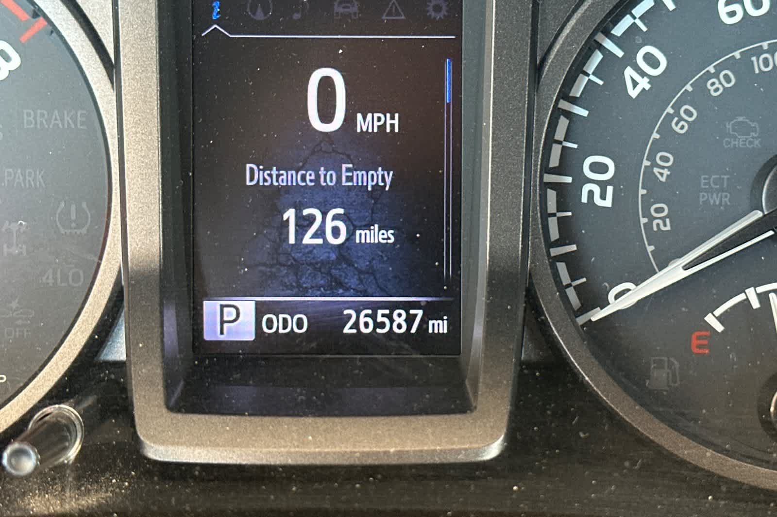 Used 2019 Toyota Tacoma TRD Sport w/ Technology Package AWD/4WD image 27