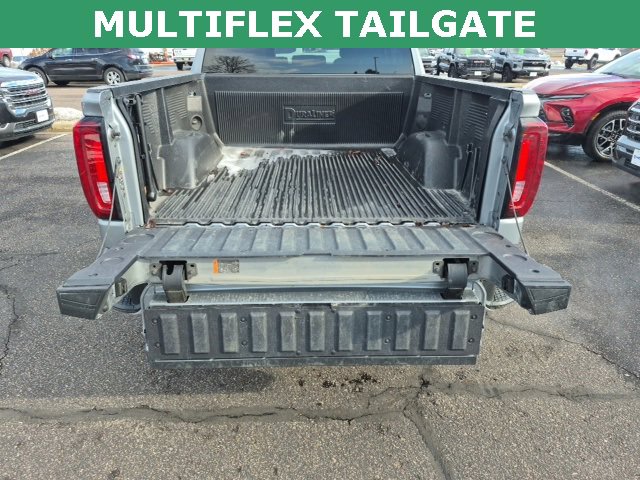 Used 2025 GMC Sierra 1500 SLT image 5