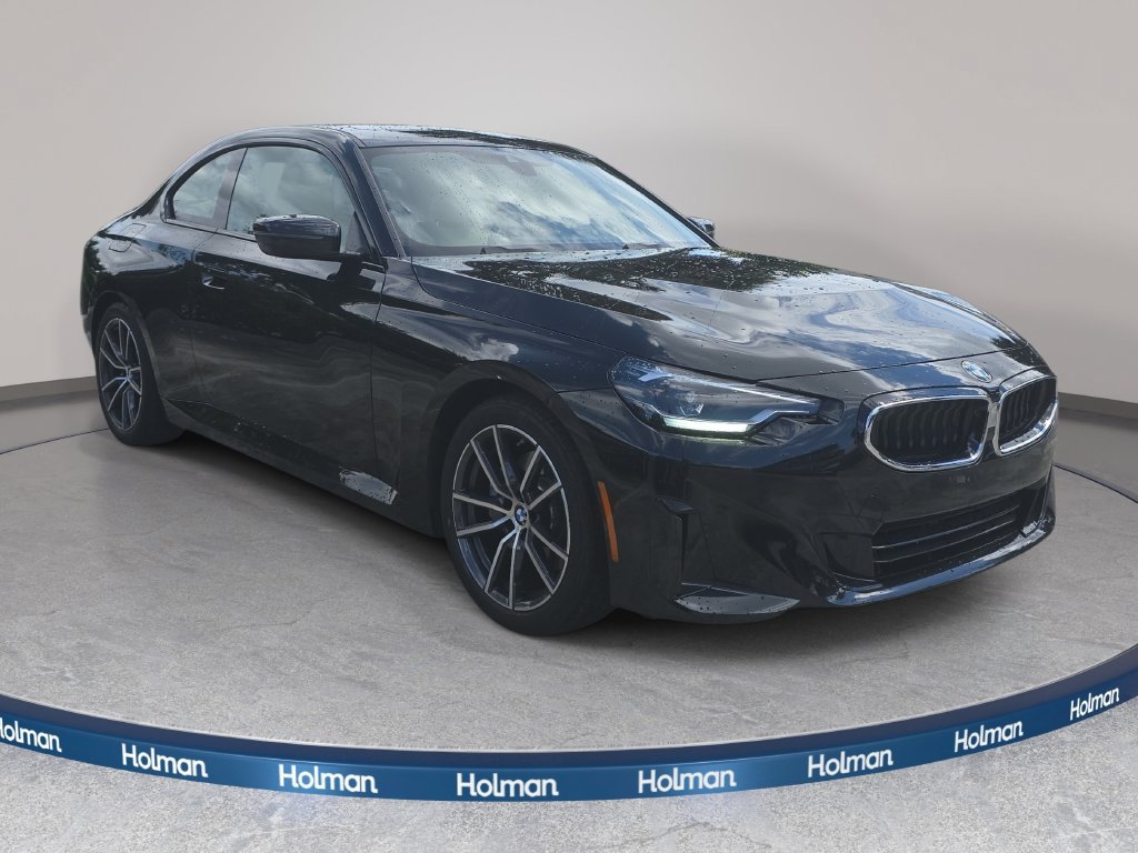 Certified 2024 BMW 230i Coupe w/ Convenience Package RWD image 3