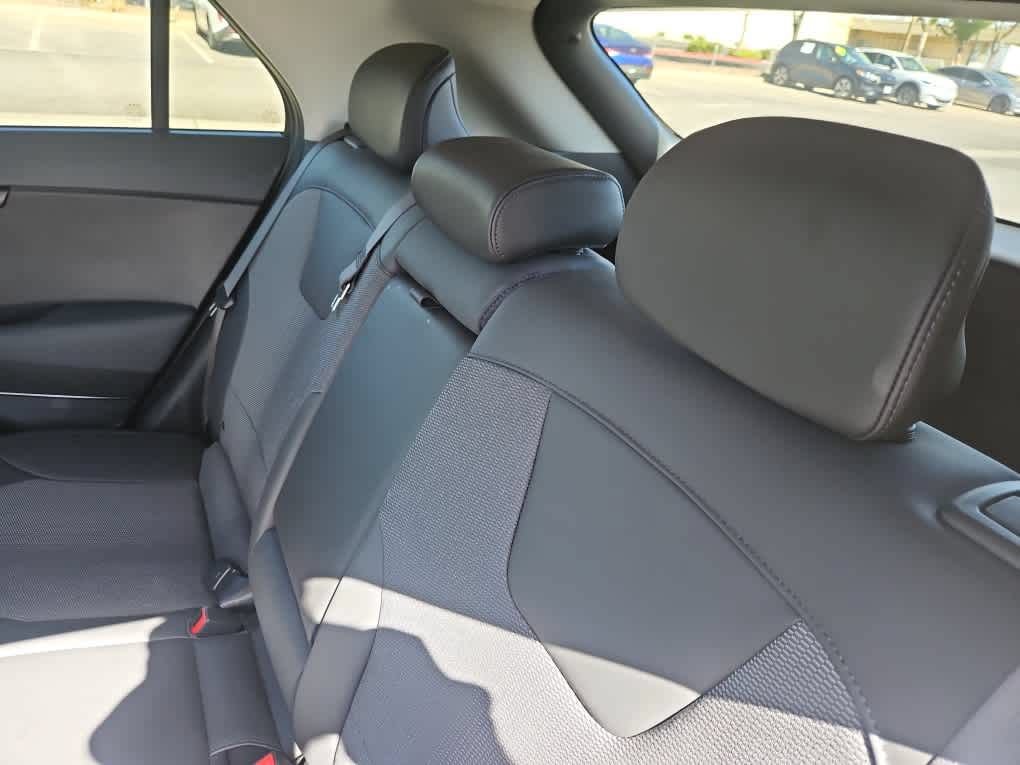 Used 2023 Kia Niro Wind FWD image 12