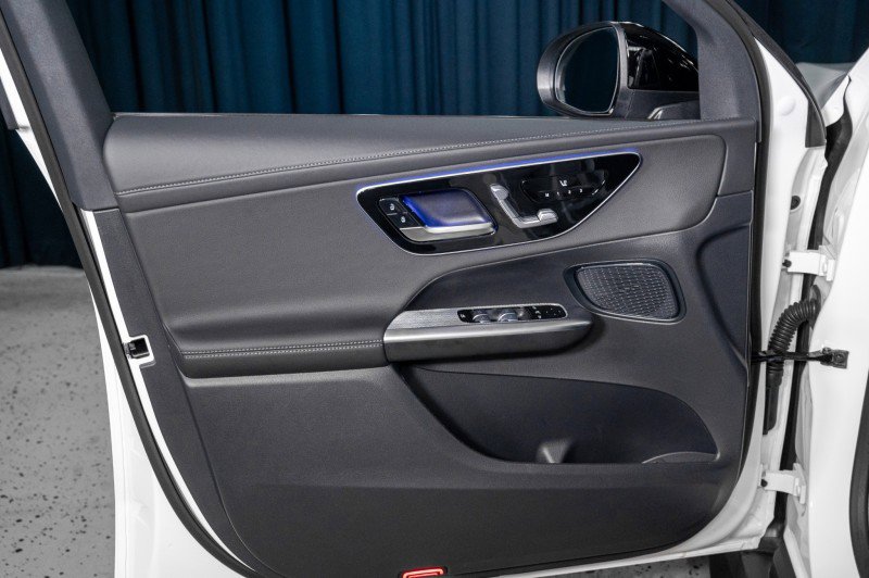New 2026 Mercedes-Benz GLC 300 4MATIC image 12