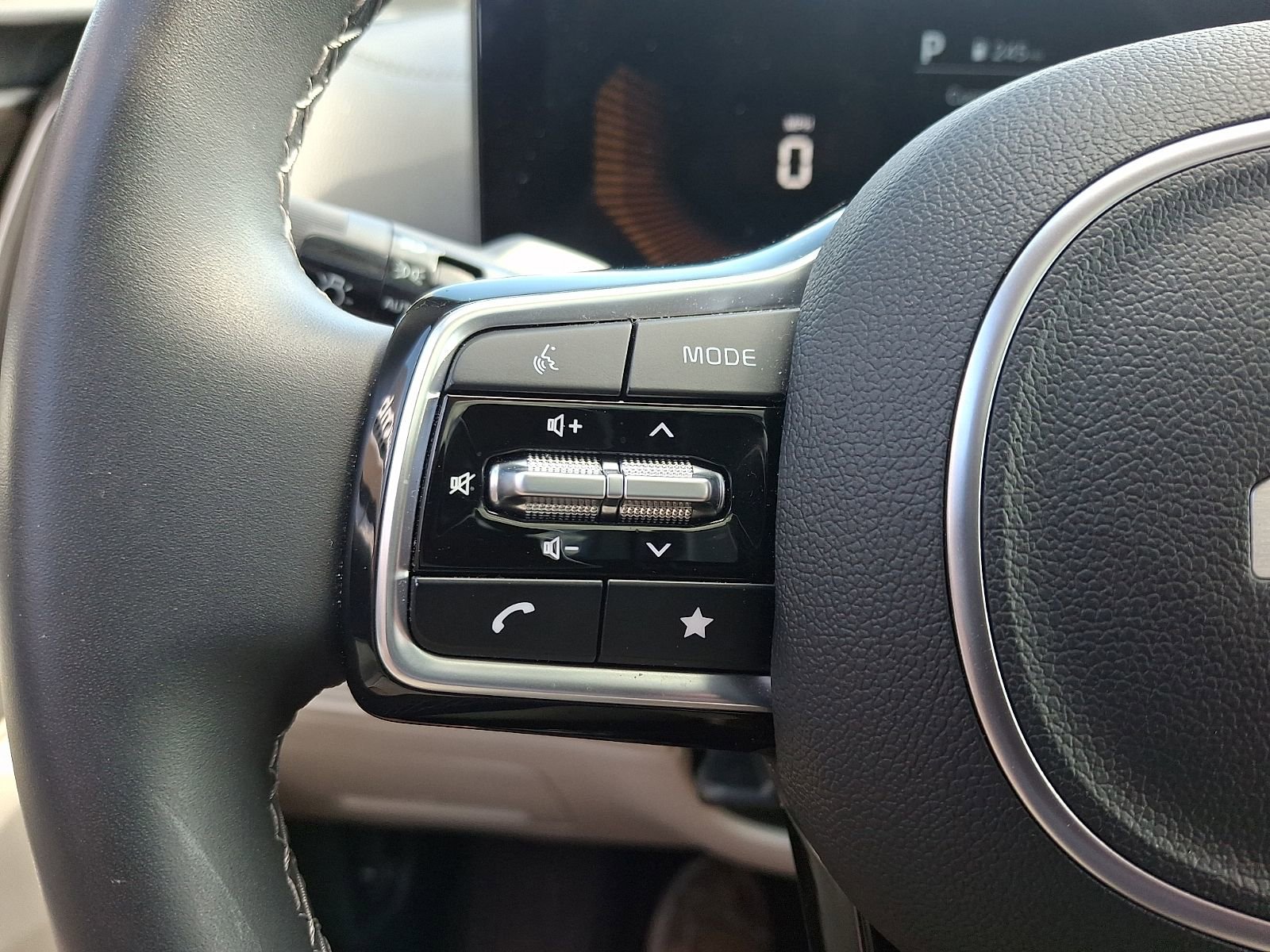 Used 2025 Kia Sorento X-Line EX AWD/4WD image 22