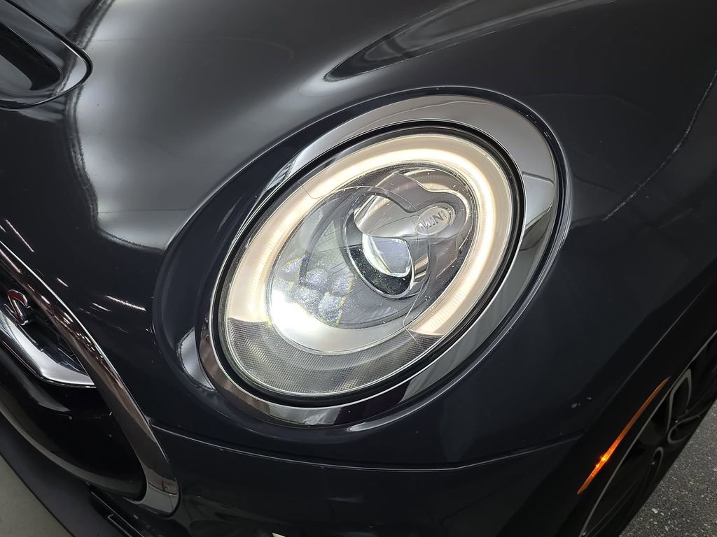 Used 2017 MINI Cooper Clubman S image 29