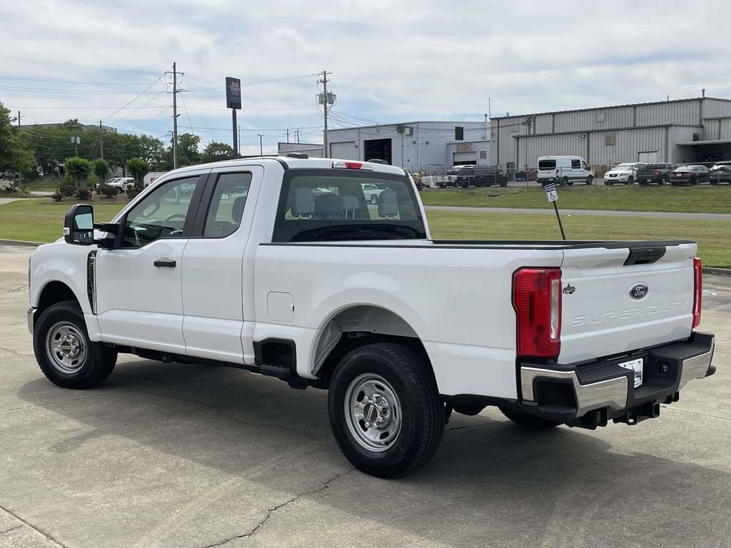 Used 2026 Ford F250 XL w/ XL Driver Assist Package RWD image 5