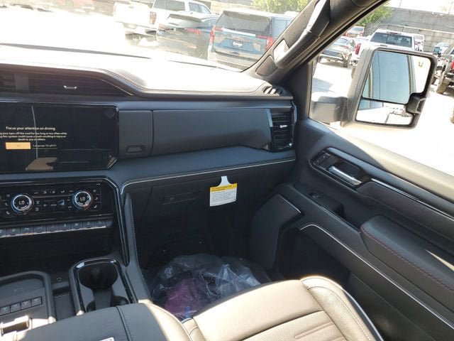 New 2026 GMC Sierra 2500 AT4X AWD/4WD image 16
