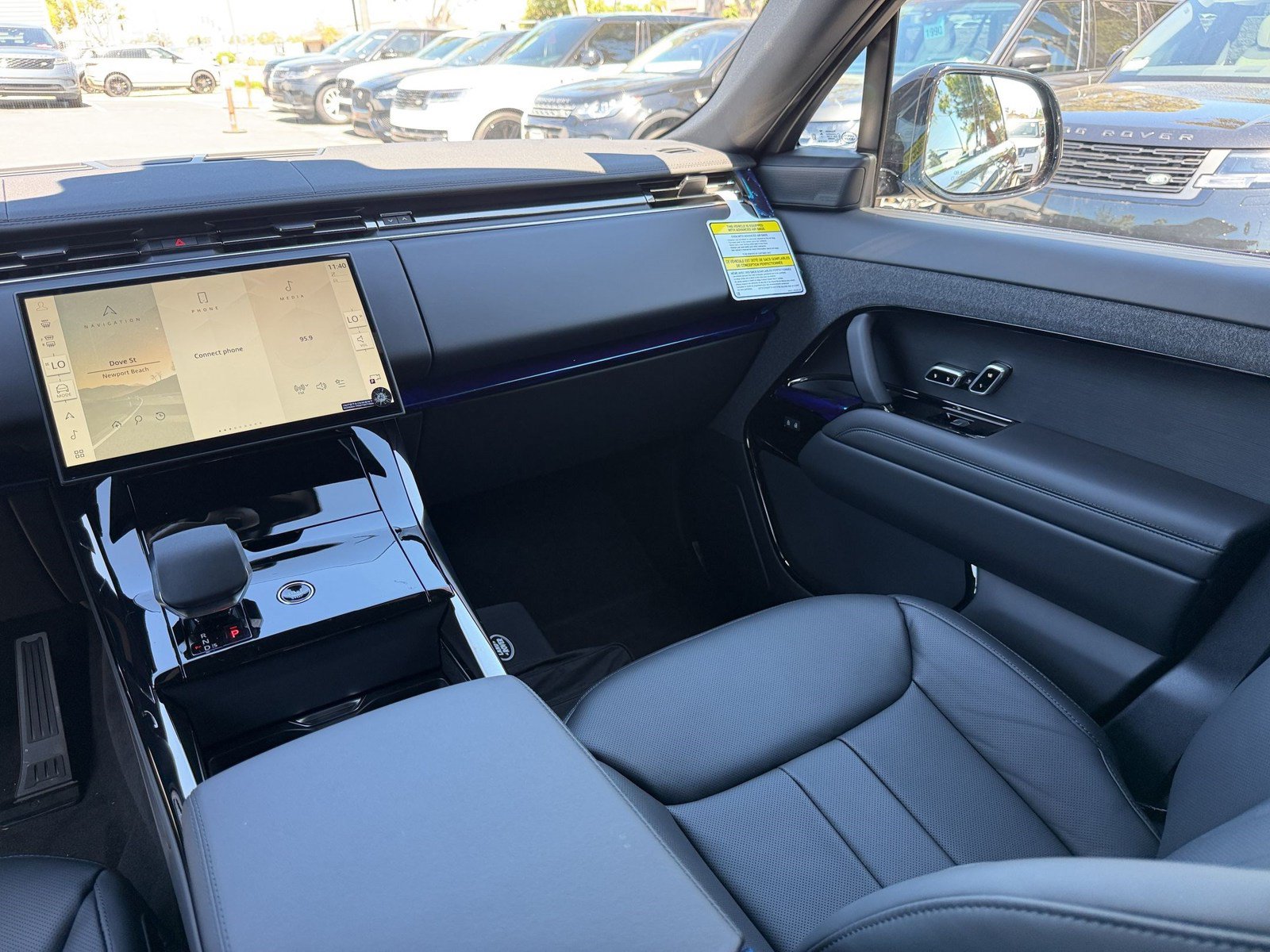 New 2027 Land Rover Range Rover Sport Dynamic SE AWD/4WD image 30