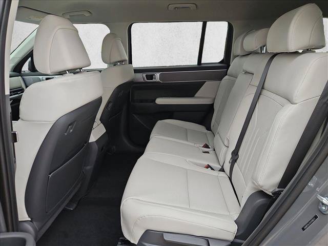 New 2027 Hyundai Santa Fe SEL FWD image 12
