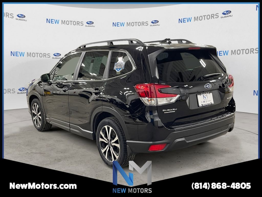 Used 2023 Subaru Forester Limited AWD/4WD image 3