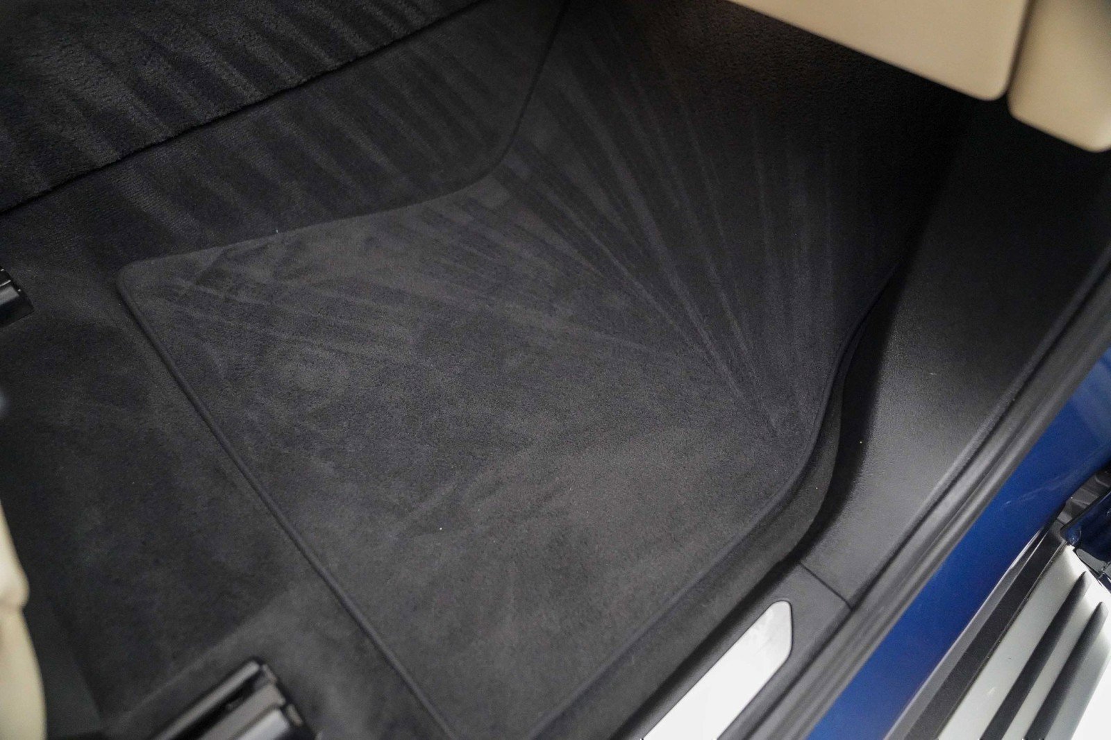 Used 2020 BMW X5 sDrive40i w/ Convenience Package image 22