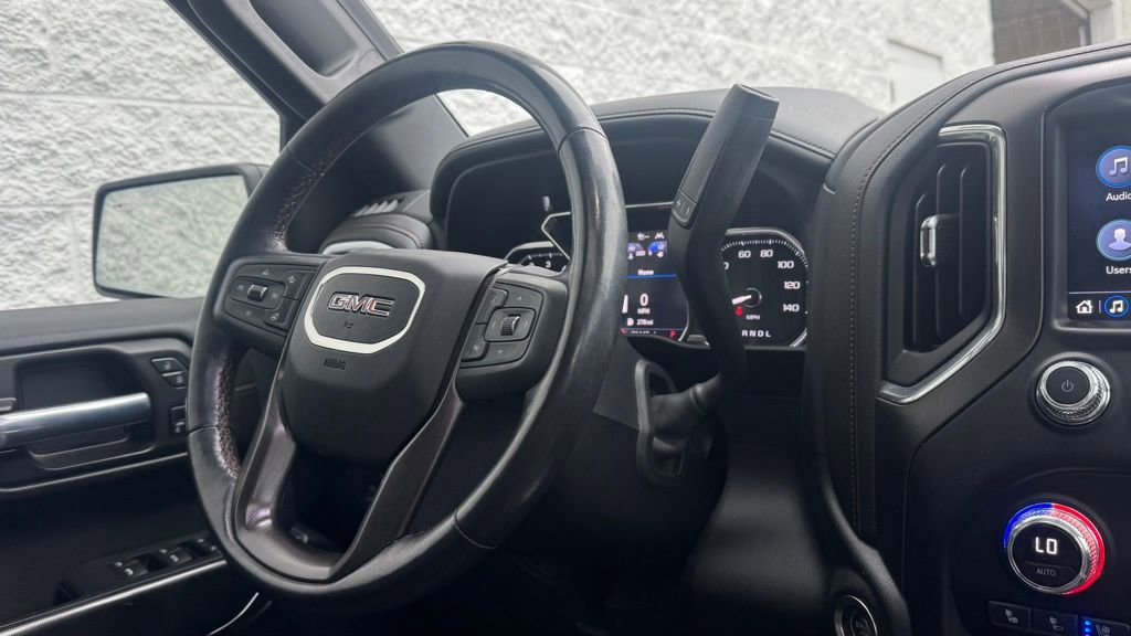 Used 2021 GMC Sierra 1500 AT4 w/ AT4 Value Package AWD/4WD image 17