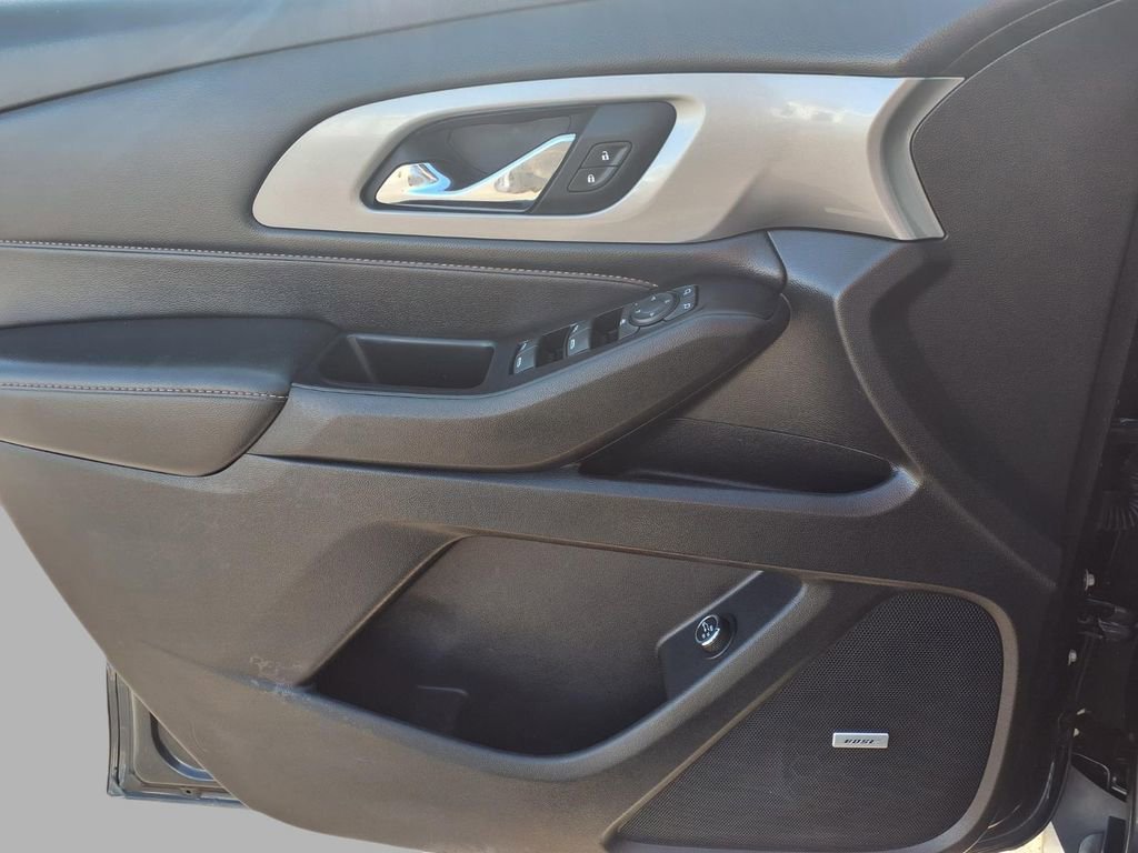 Used 2019 Chevrolet Traverse LT w/ LT Premium Package image 15