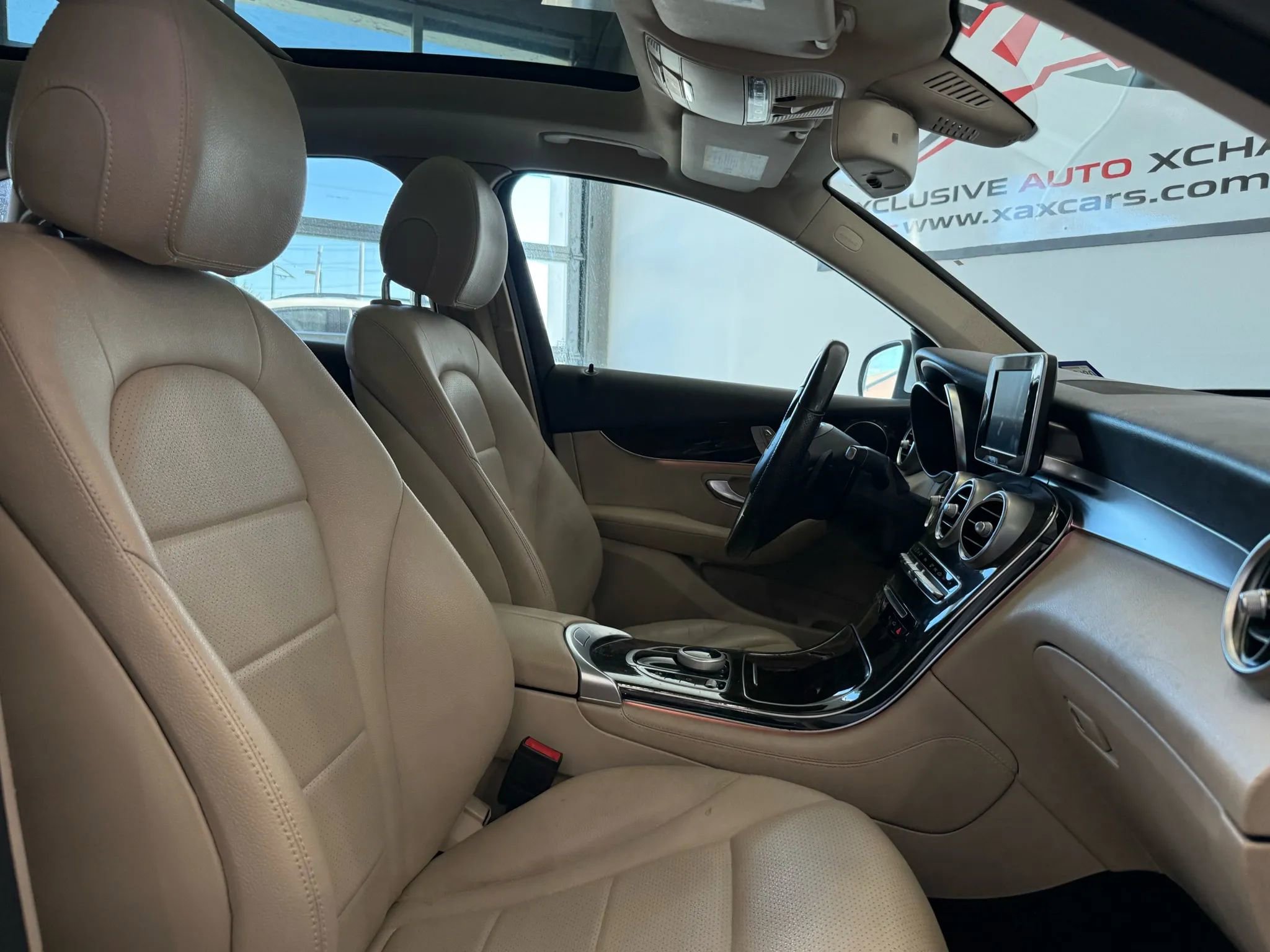 Used 2019 Mercedes-Benz GLC 300 image 17