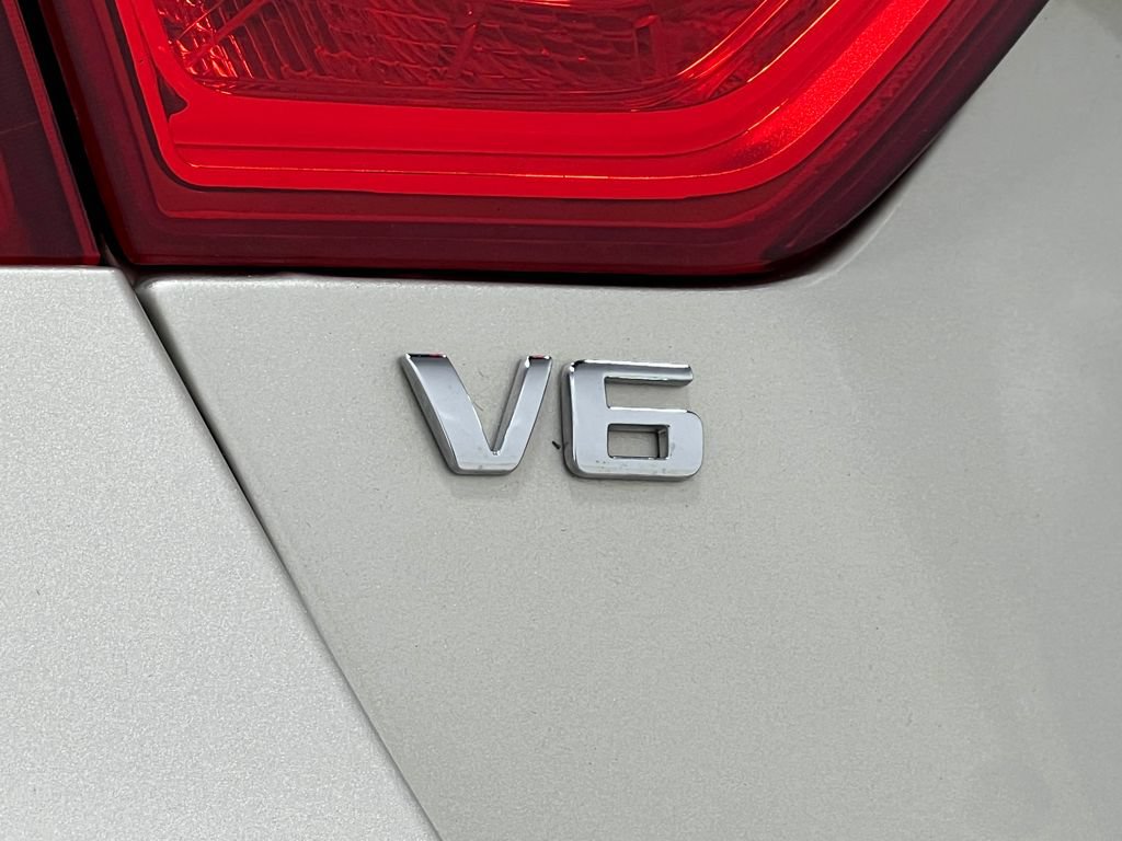 Used 2015 Chevrolet Impala LTZ FWD image 43