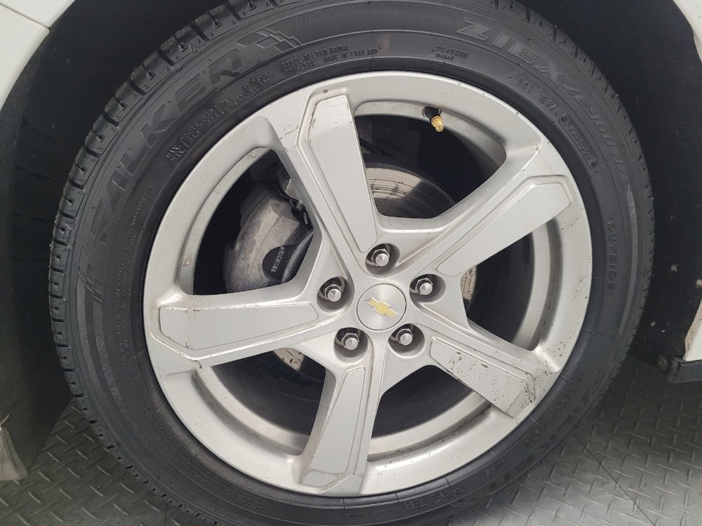 Used 2017 Chevrolet Volt LT w/ Comfort Package image 31