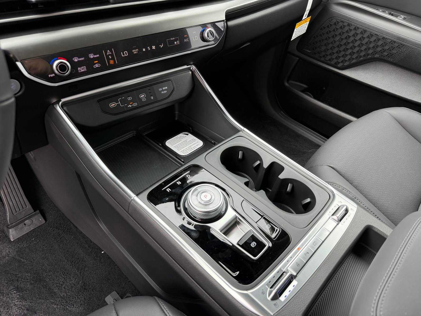 New 2027 Kia Carnival SX Prestige FWD image 13