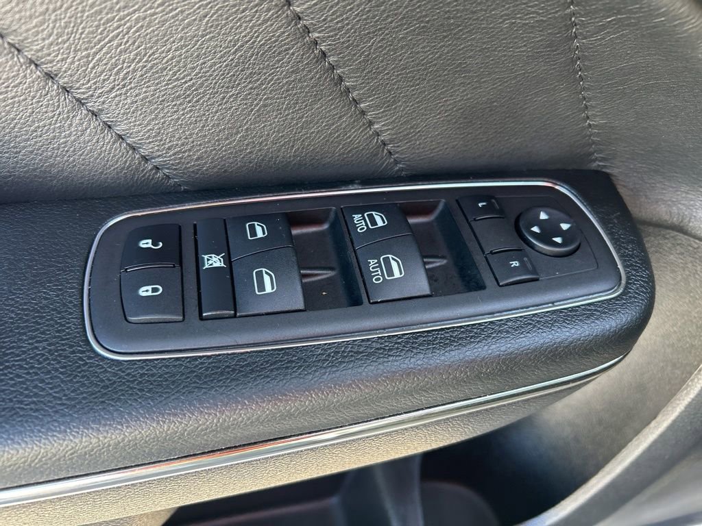 Used 2023 Dodge Charger SRT Hellcat w/ Harman/Kardon Audio Group image 30