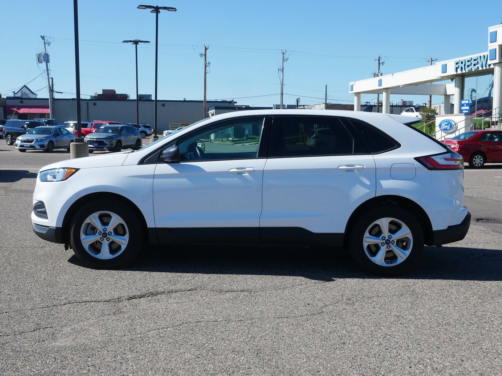 Certified 2022 Ford Edge SE AWD/4WD image 2