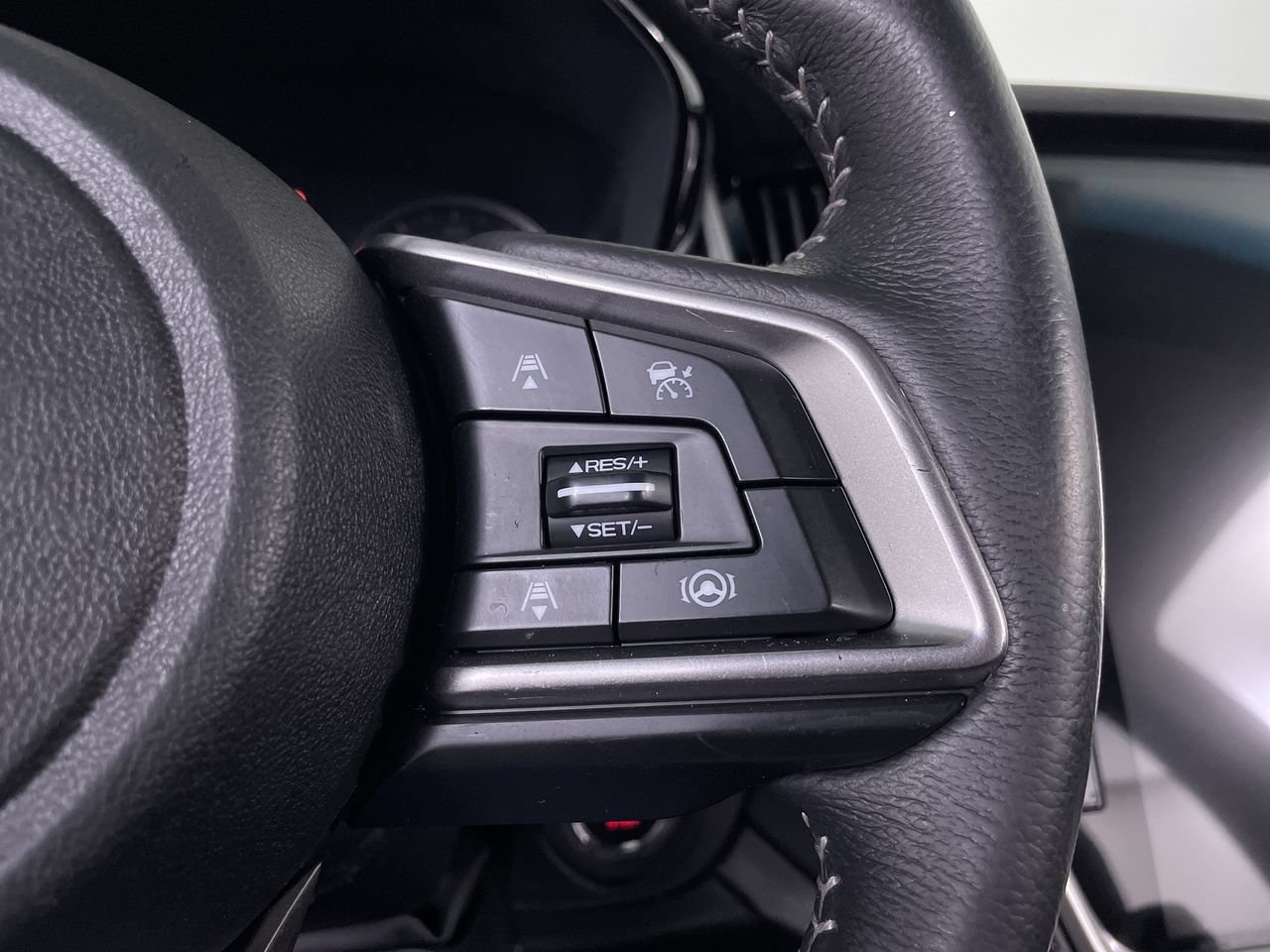 Used 2020 Subaru Outback Premium AWD/4WD image 25