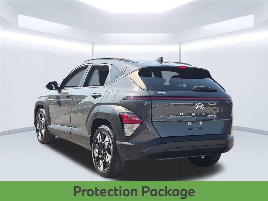 Used 2025 Hyundai Kona SEL FWD image 5