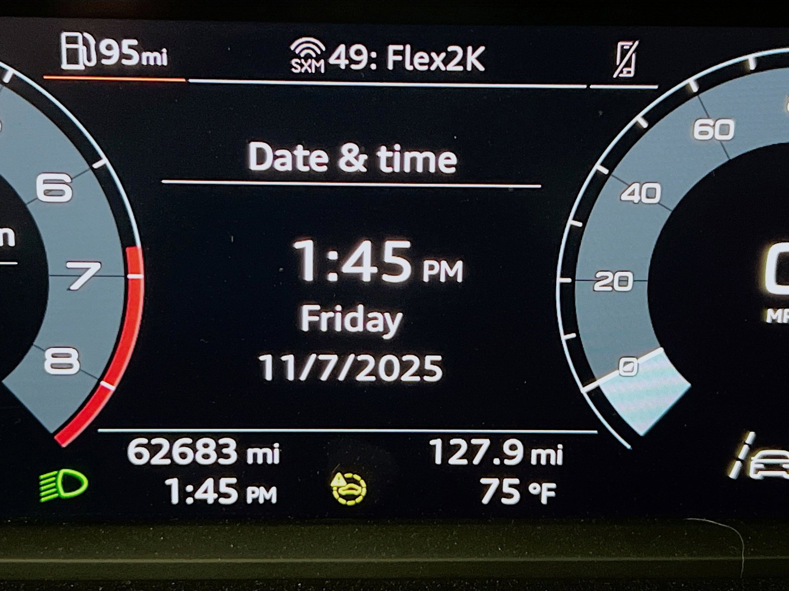 Used 2023 Audi Q3 2.0T Premium image 8