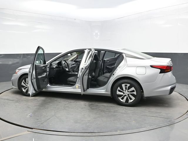 Used 2021 Nissan Altima 2.5 S FWD image 41