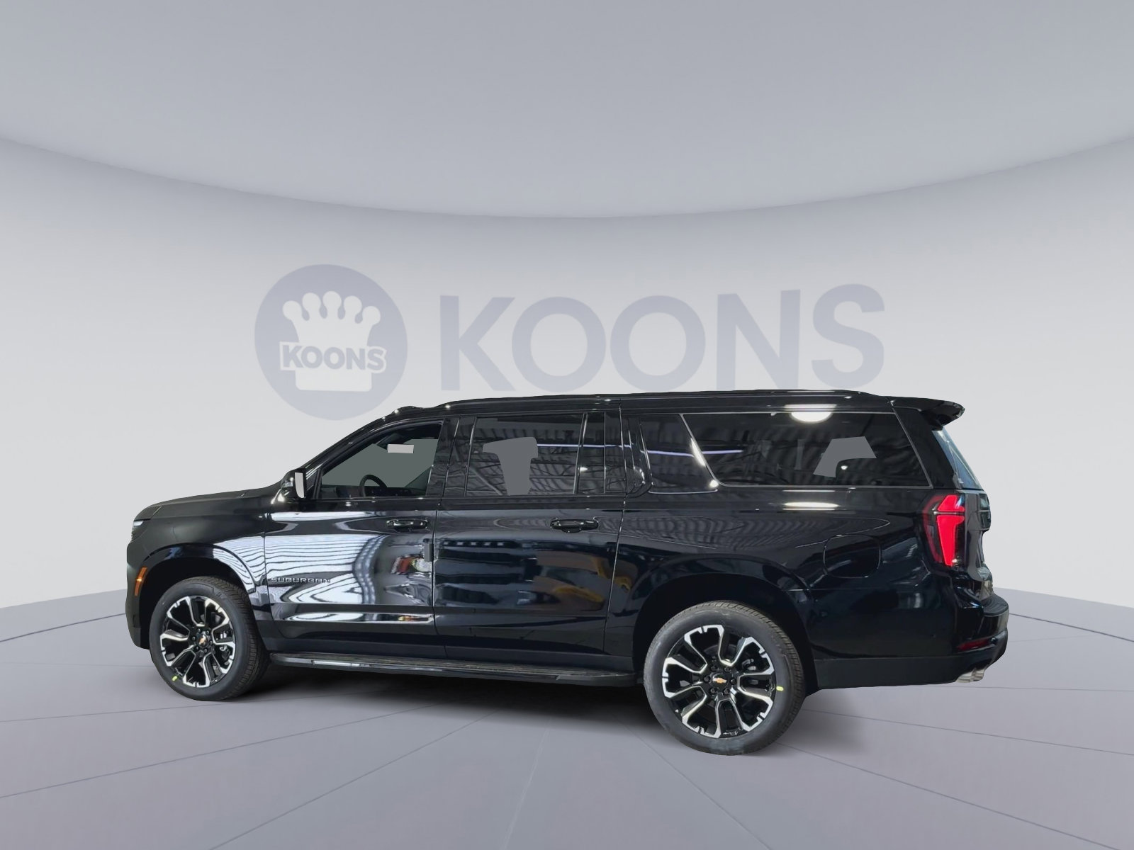 New 2026 Chevrolet Suburban RST w/ Comfort Package AWD/4WD image 8
