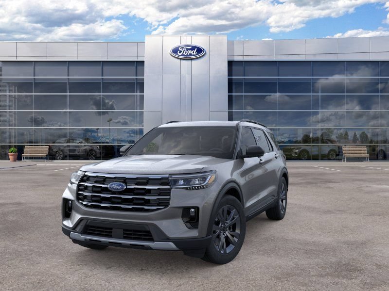 New 2026 Ford Explorer Active w/ Active Comfort Package AWD/4WD image 2