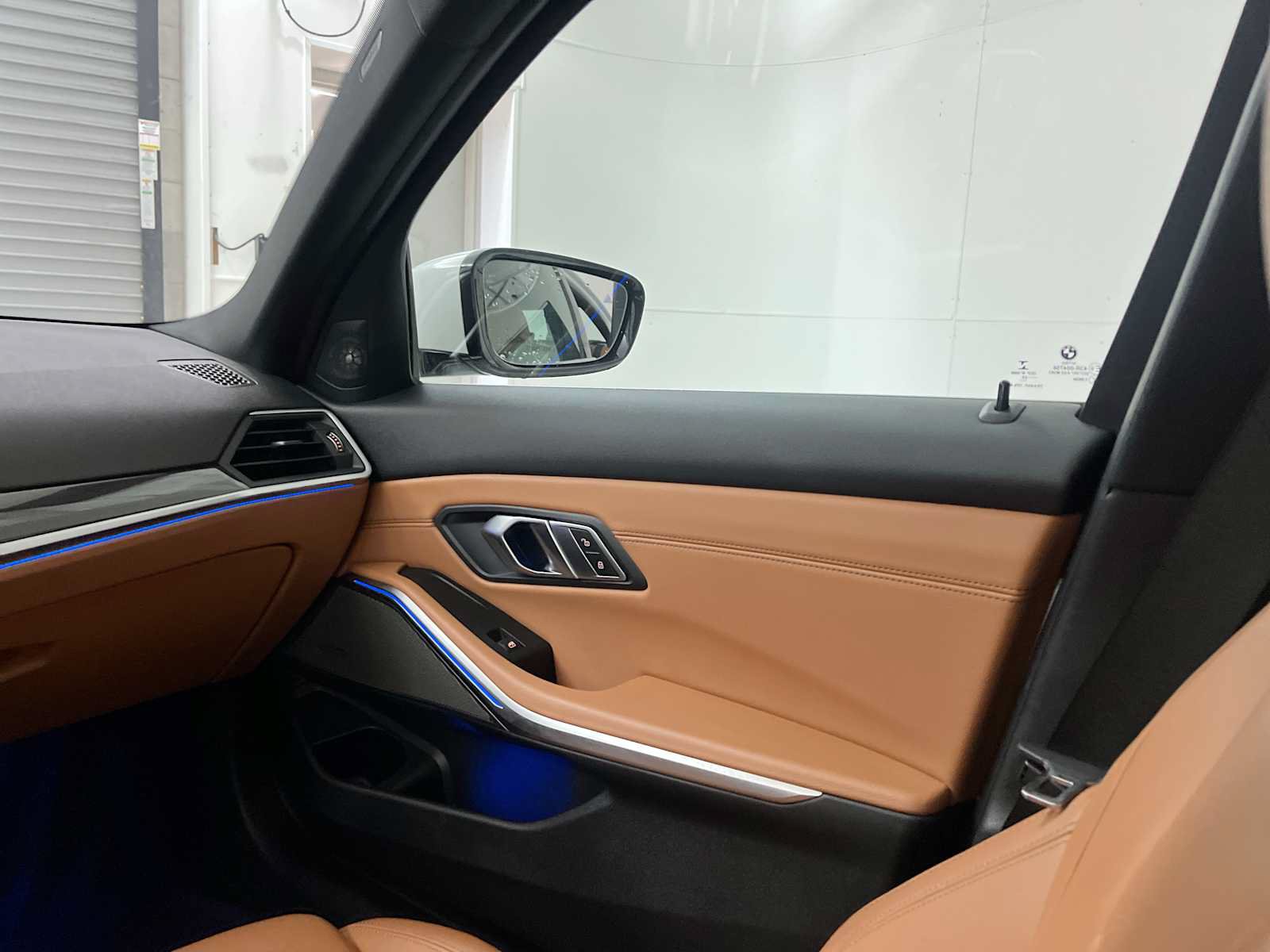 Used 2020 BMW 330i xDrive Sedan w/ Convenience Package AWD/4WD image 11