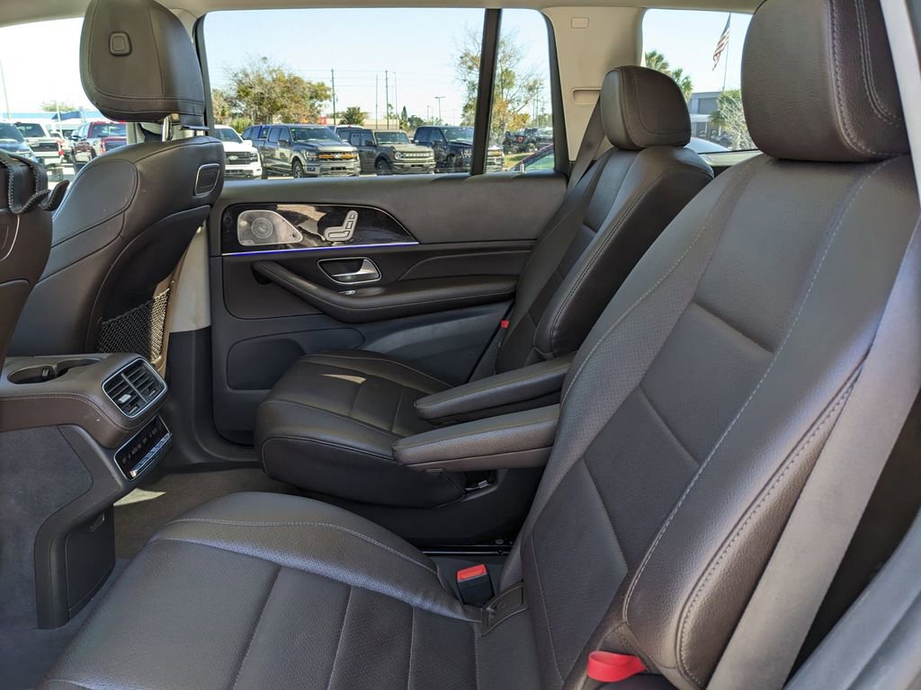 Used 2020 Mercedes-Benz GLS 450 4MATIC image 22