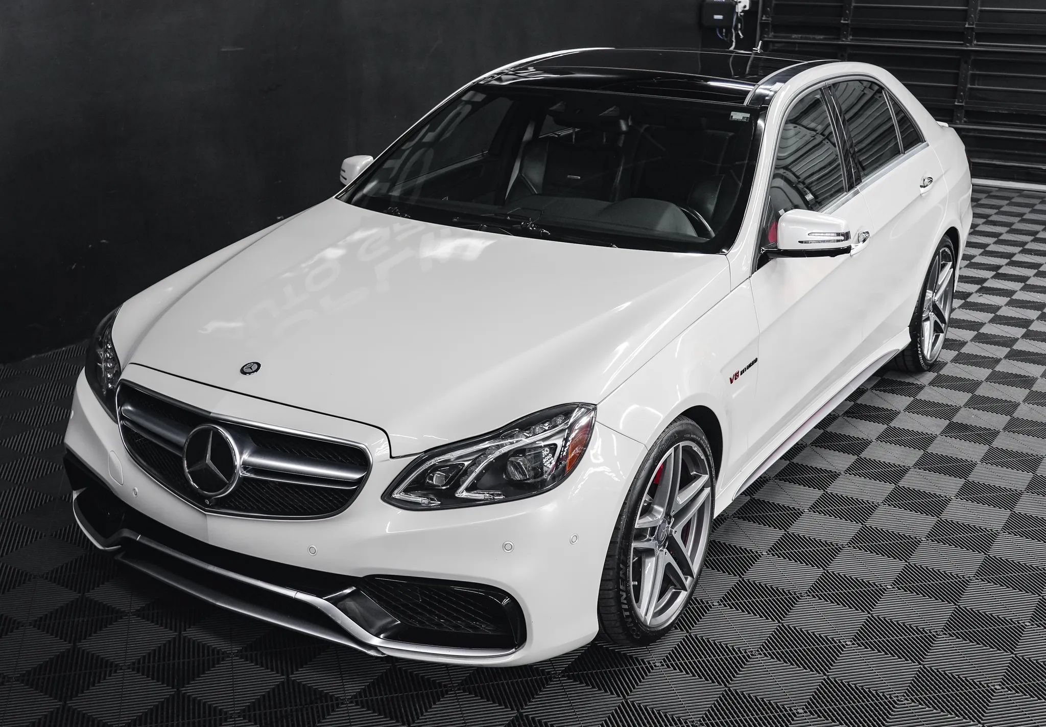 Used 2014 Mercedes-Benz E 63 AMG S-Model image 31