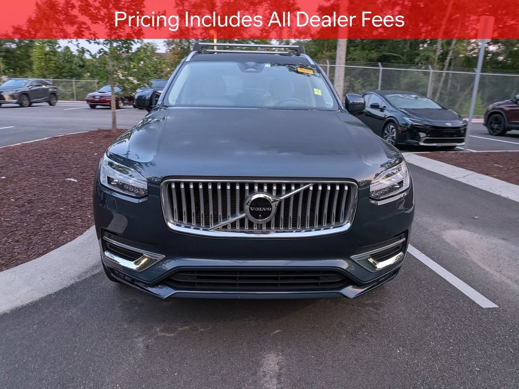 Used 2023 Volvo XC90 B6 Ultimate w/ Protection Package Premier AWD/4WD image 2