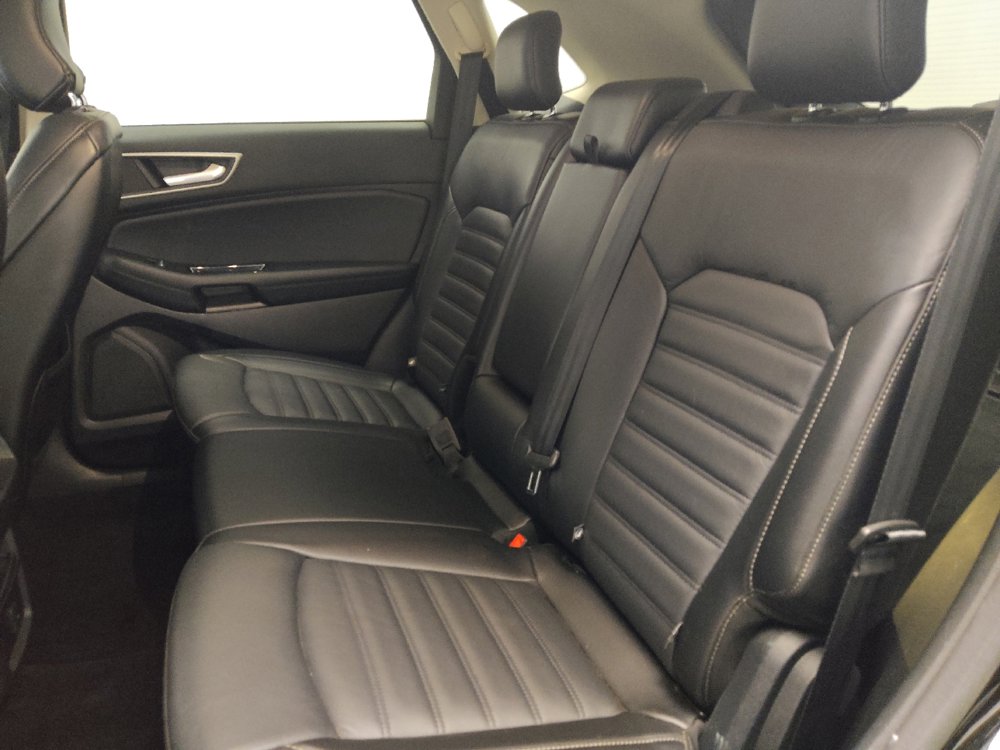 Used 2017 Ford Edge SEL w/ Equipment Group 201A image 18
