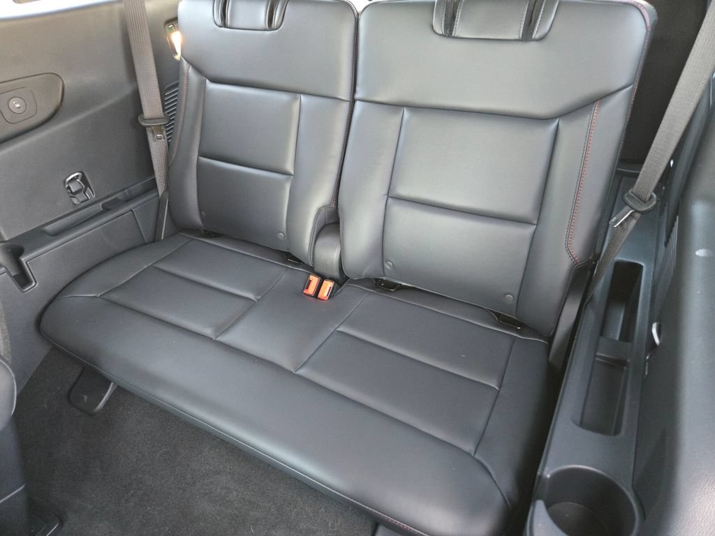 New 2026 Ford Explorer ST-Line w/ ST-Line Street Pack RWD image 11